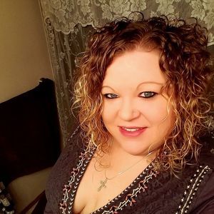 Meet your Posher, Connie